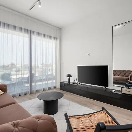 Saul Boutique Iv Apartment *